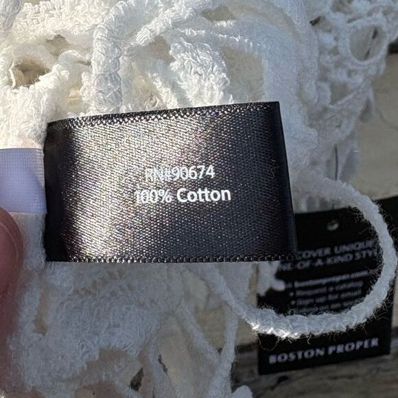 Boston Proper Crochet Poncho in White - Picture 7 of 8